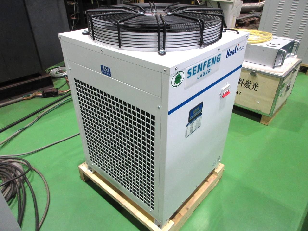 SF6035GTの水冷チラー