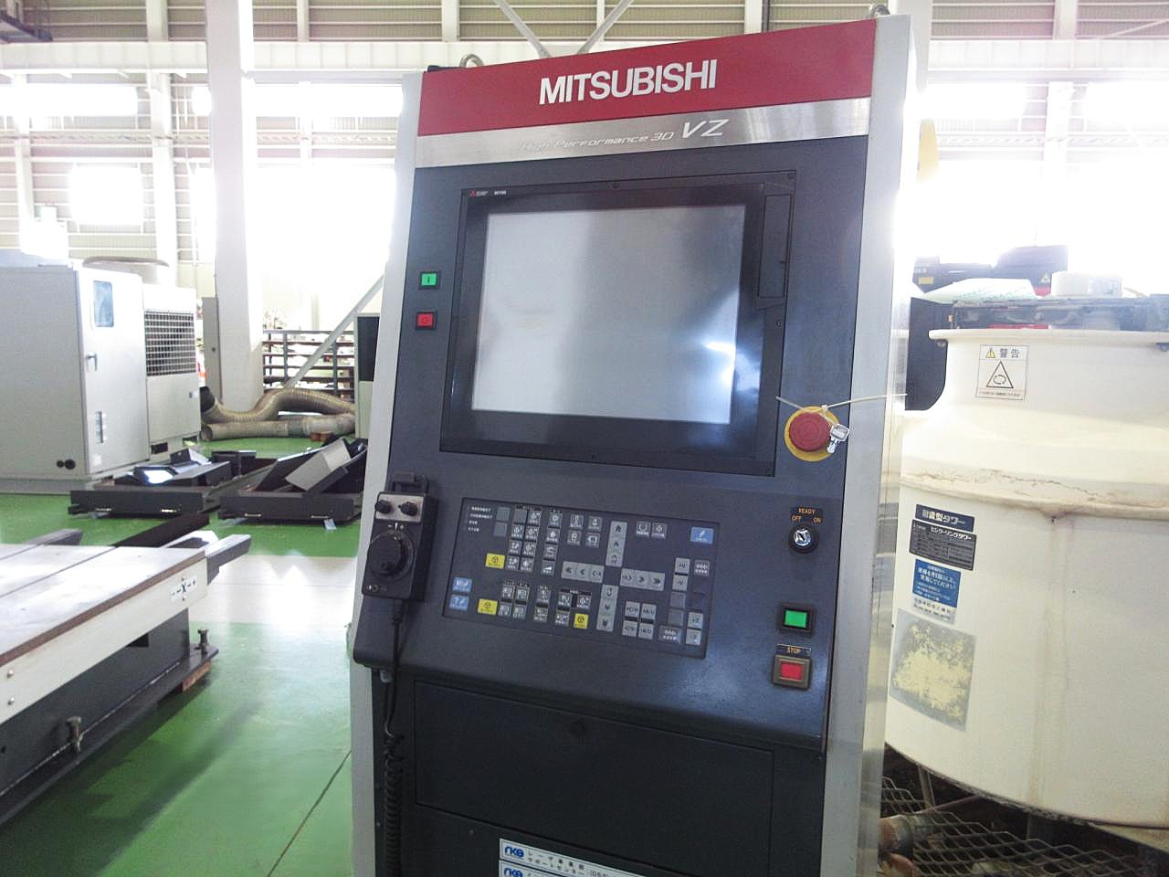 ML3122VZ10-20CF3のNC操作盤