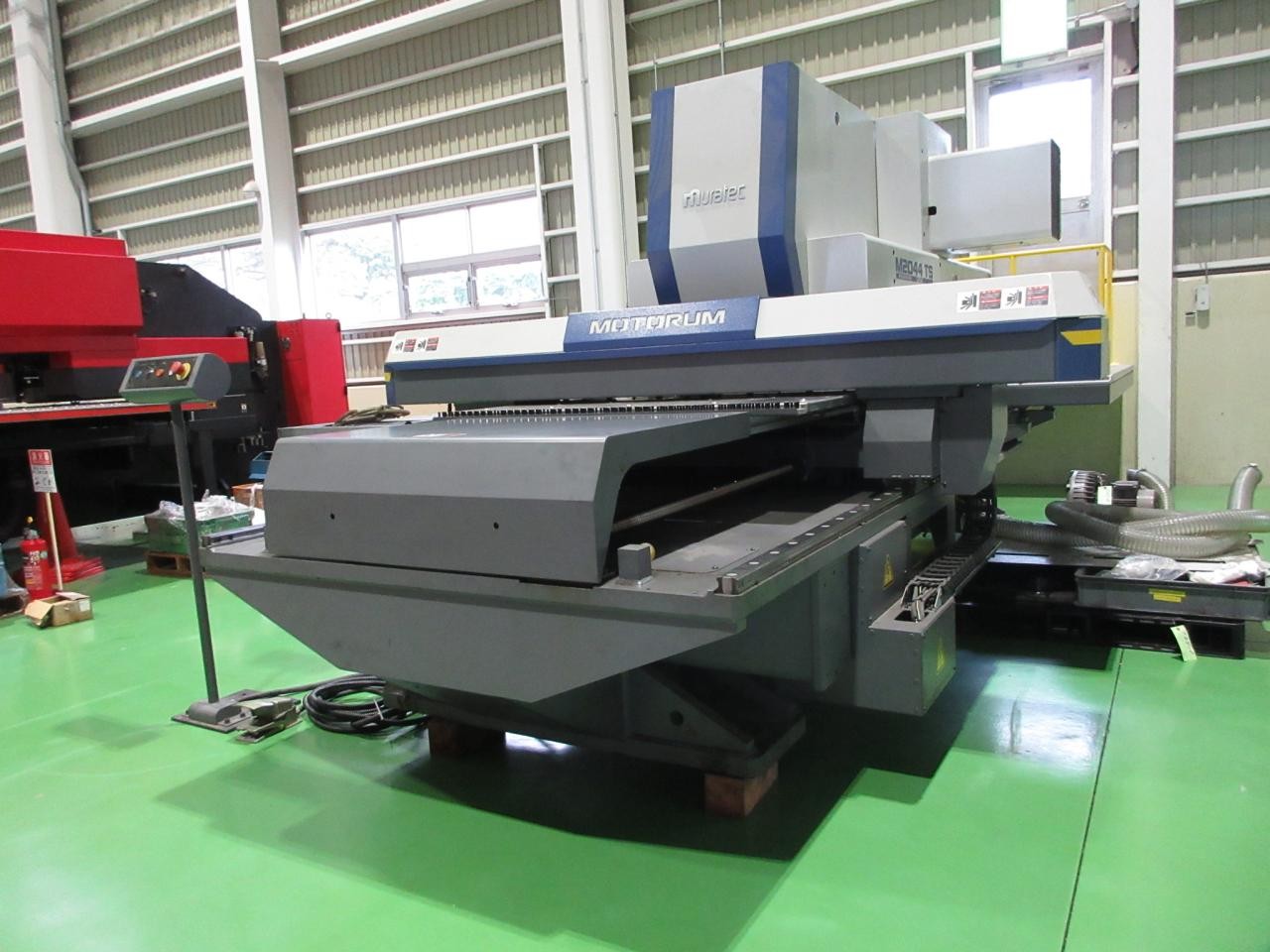 MOTORUM-2044TS本体正面右から