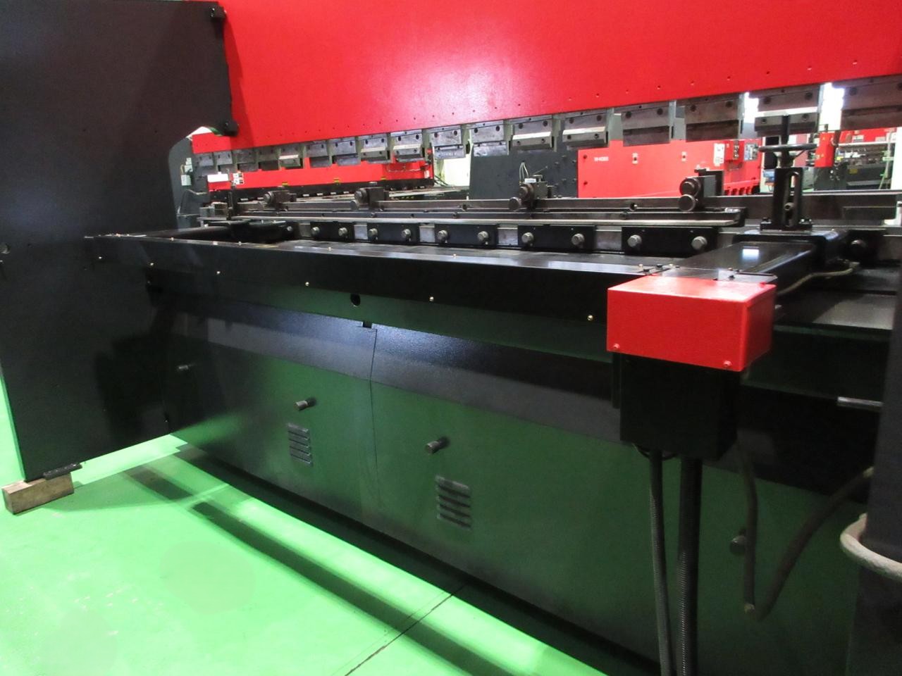 RG-100Lの背面