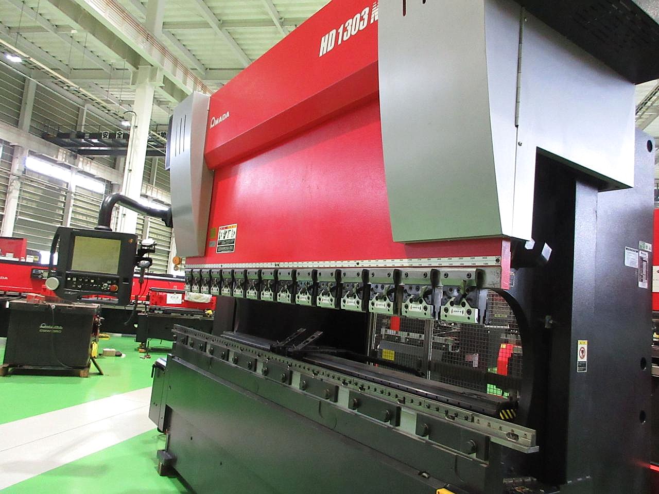 HD-1303NT正面右から