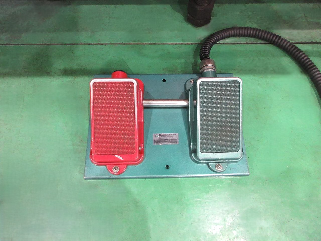 SRY-125フットスイッチ