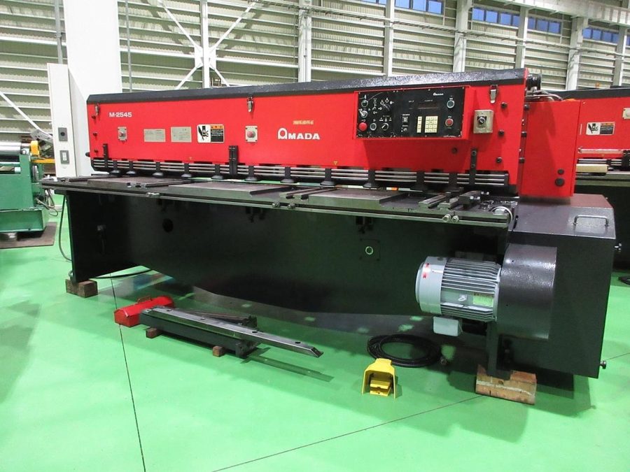 M-2545正面右から