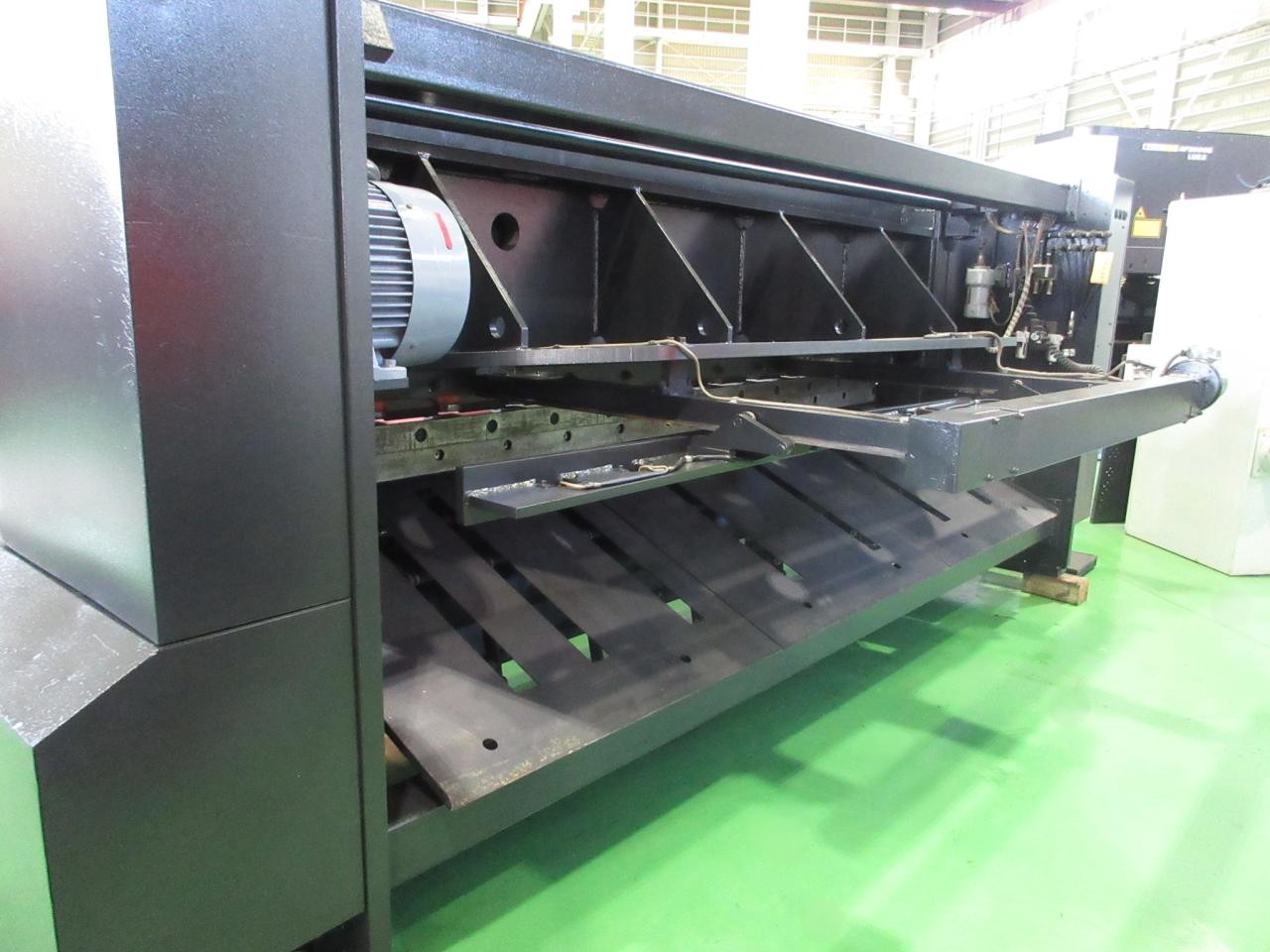 DCT-3065の背面