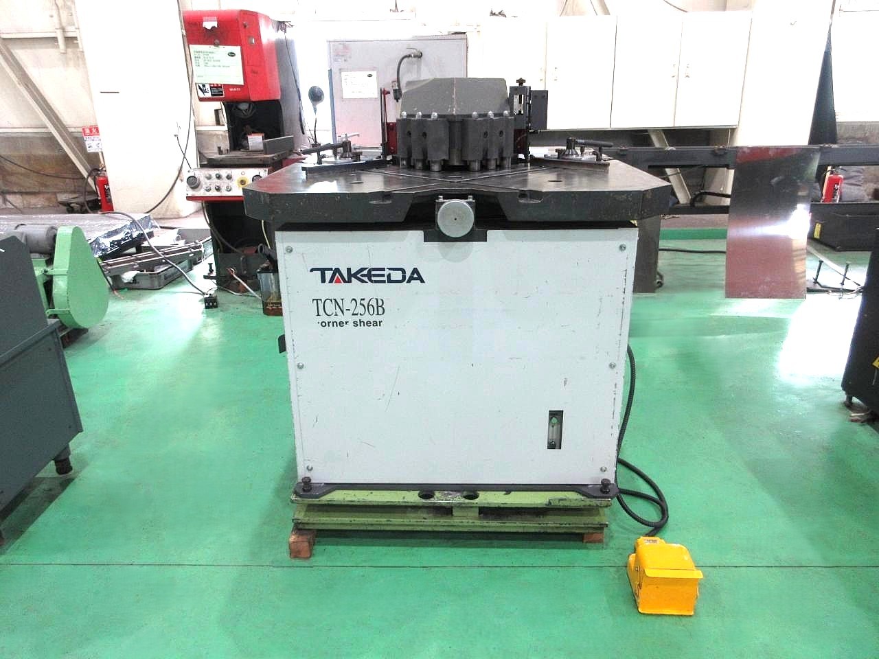 TCN-256B正面