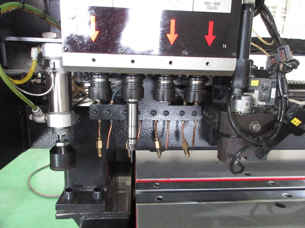 CTS-900NTの4軸タッピング