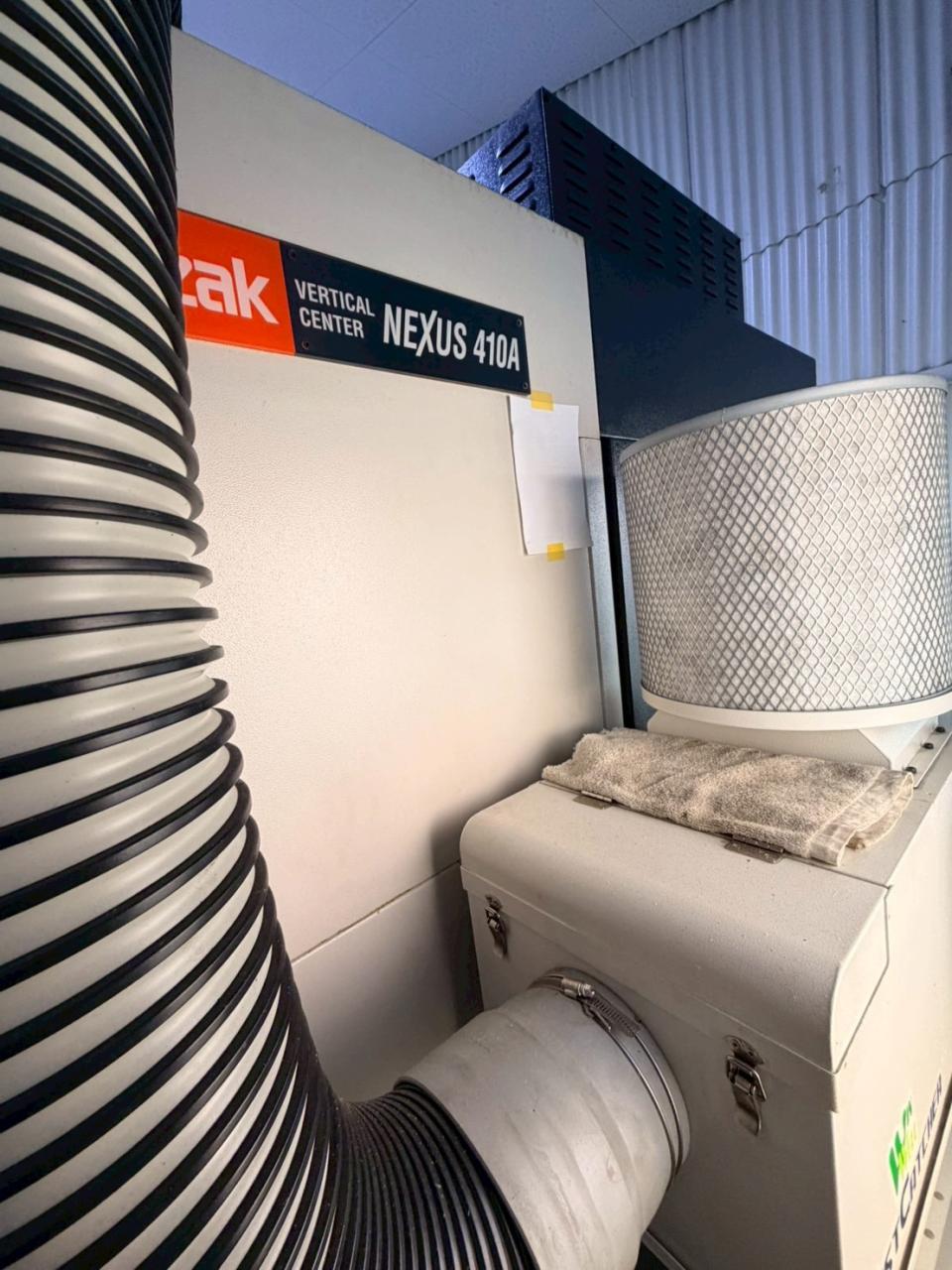 VCN 410Aの型式表示部