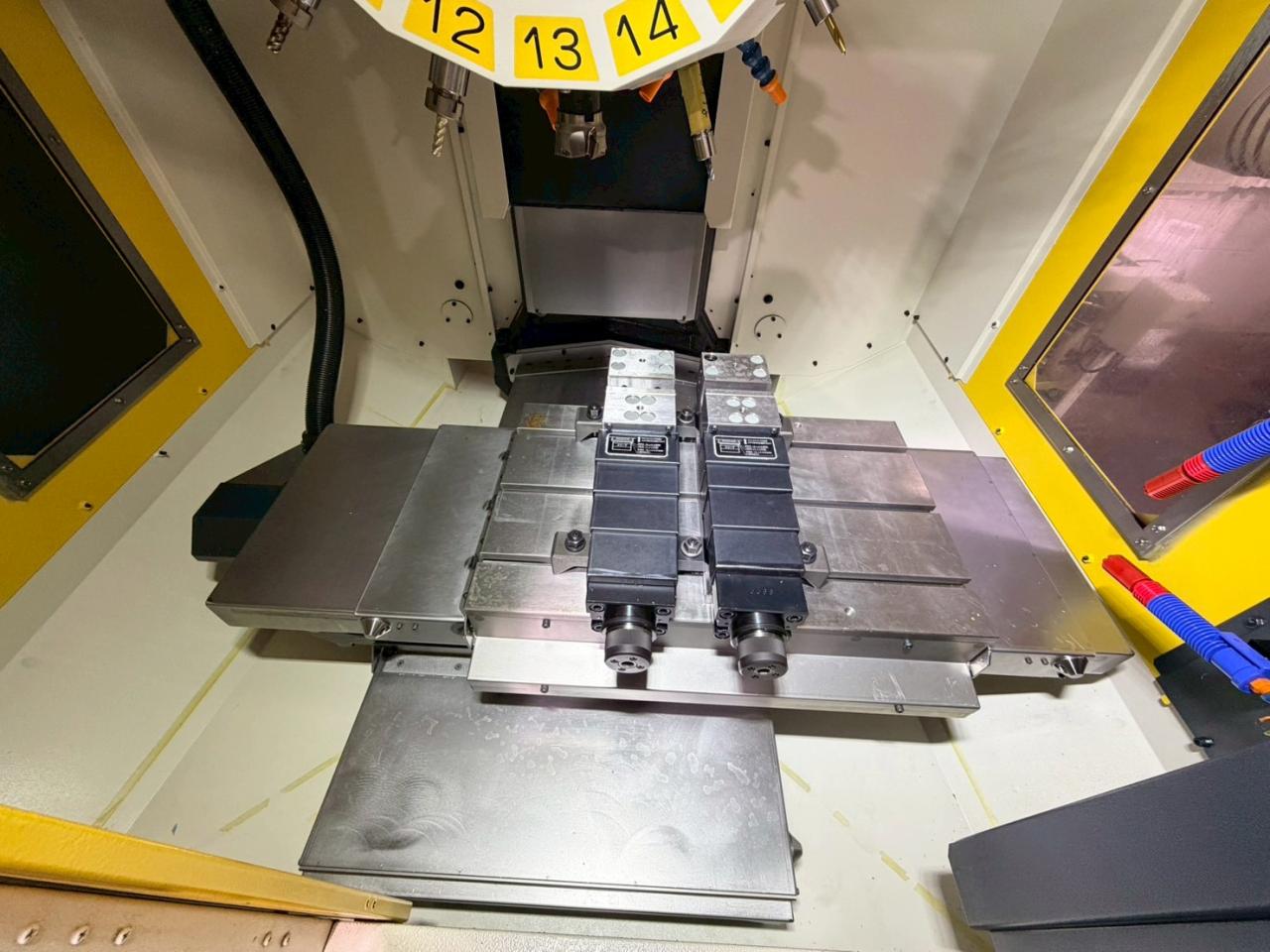 α-D14MiB5 Plusのテーブル・バイス