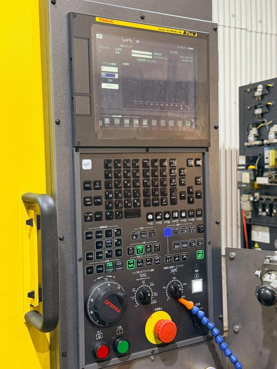 α-D14MiB5 PlusのNC操作盤