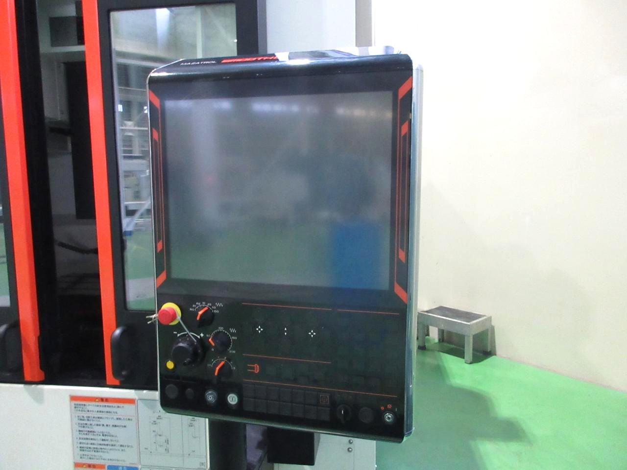VCN-430AのNC操作盤