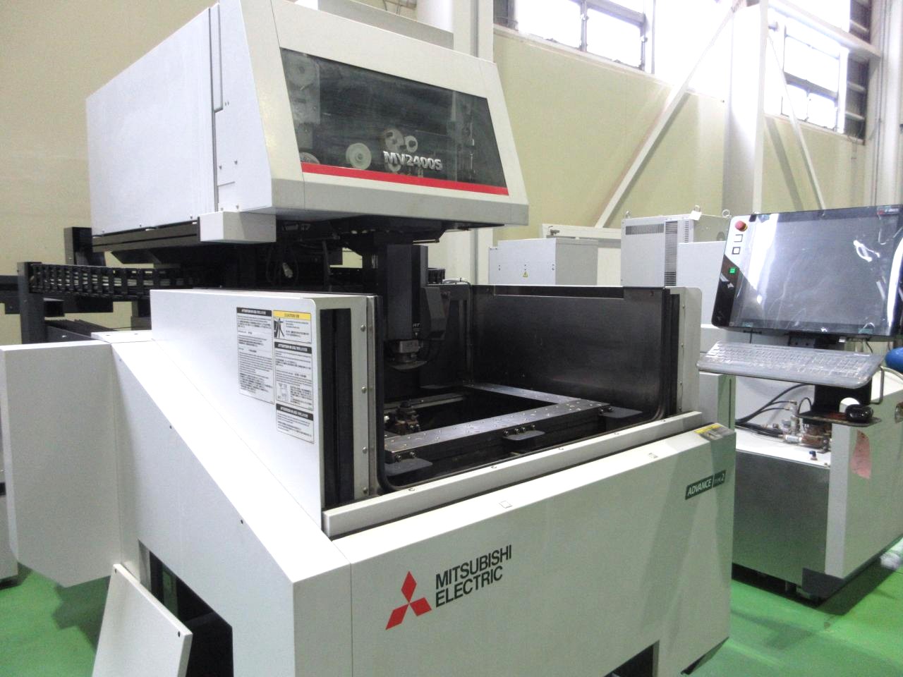 MV2400S本体正面左から