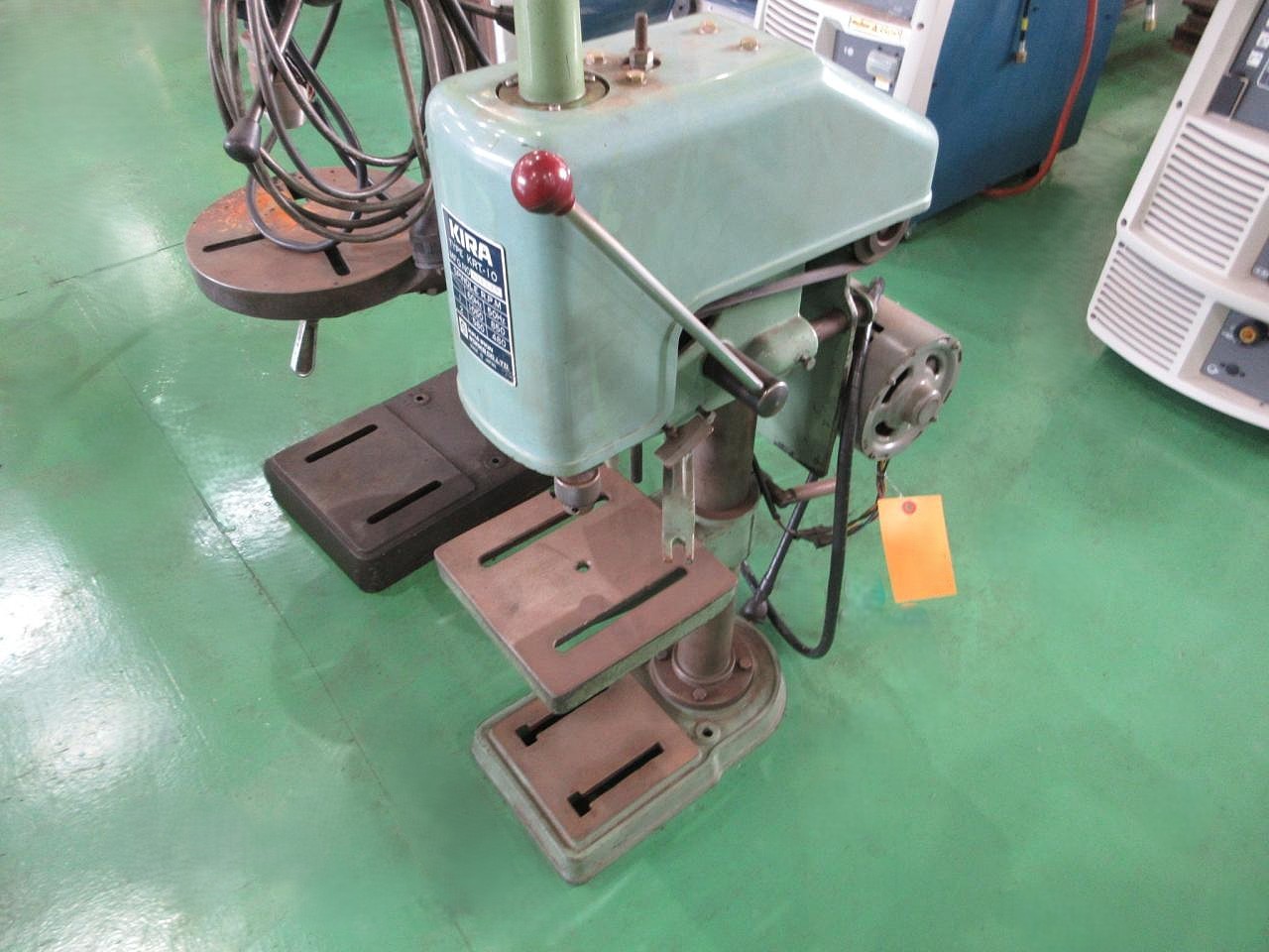 KRT-10正面右から