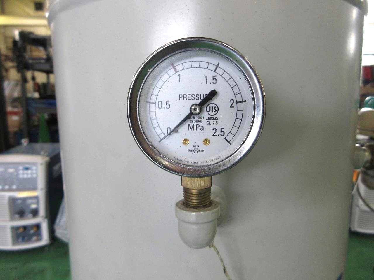 SAT-60C-100のメーター