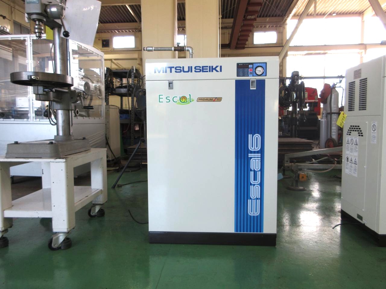 ESCAL66A2-R正面