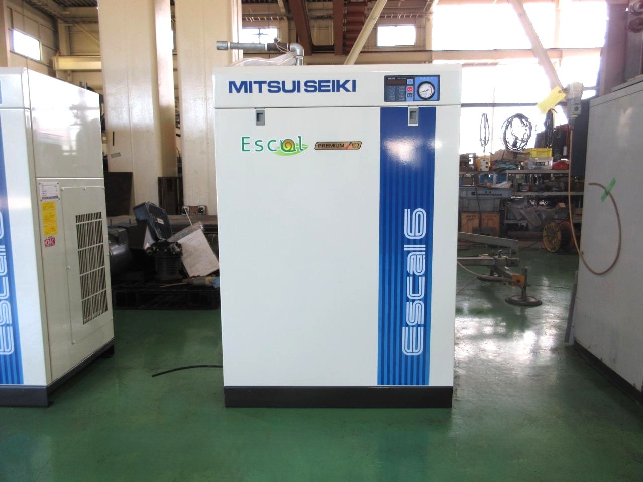 ESCAL66A2-R正面