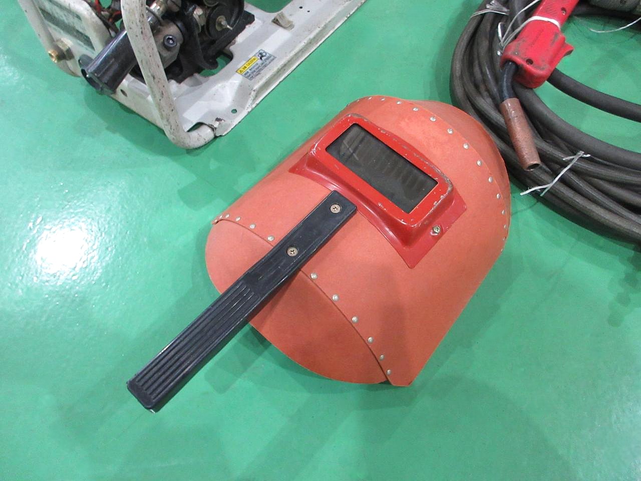 YD-190SL6付属の手持ち溶接面