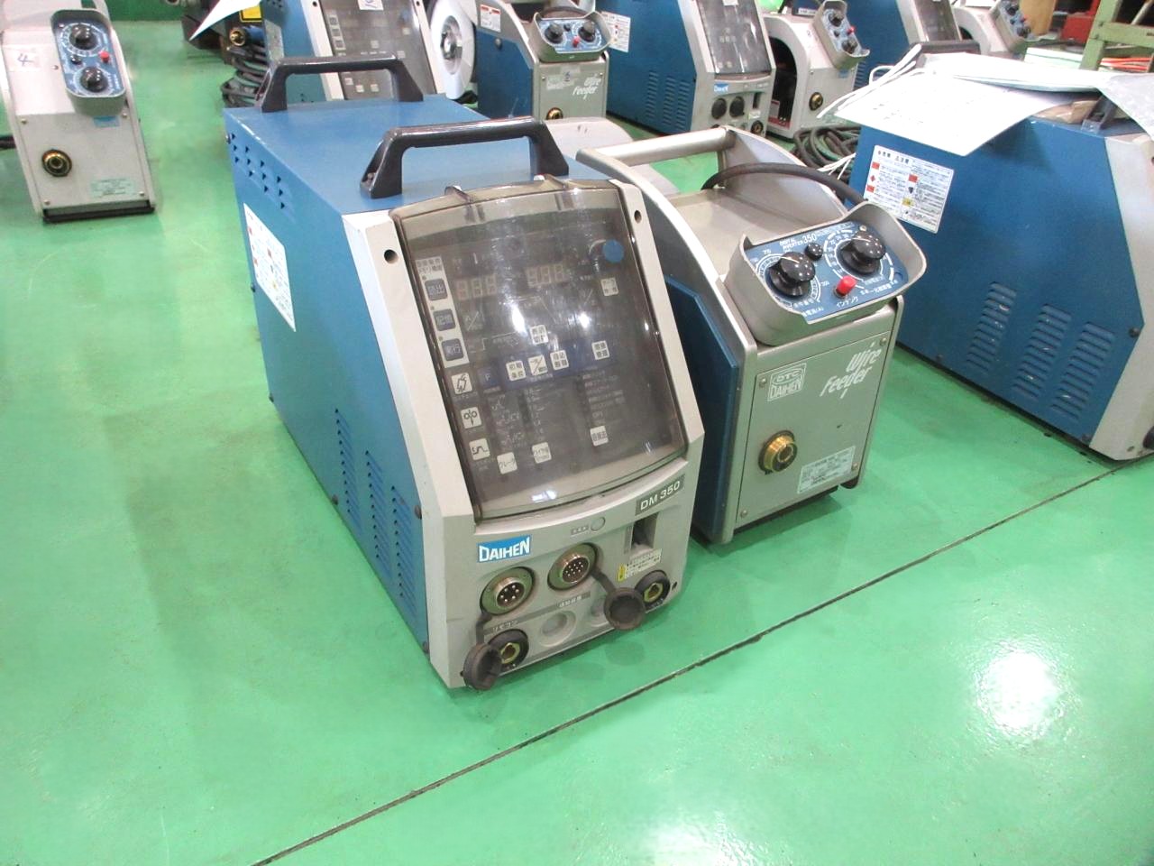 DM350全体正面左から