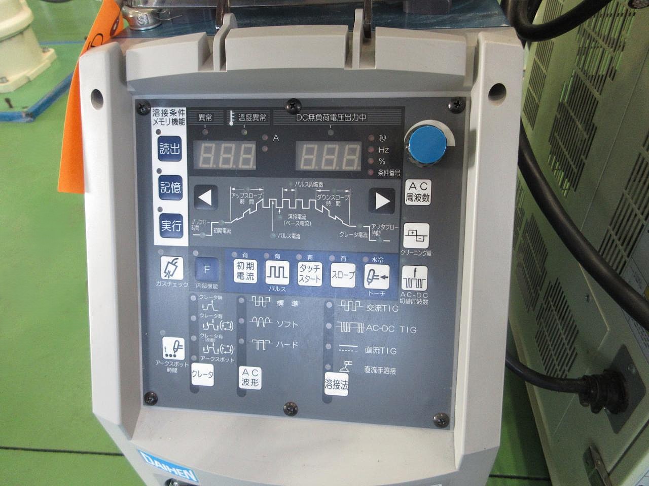 FD-V6Lの溶接機操作盤