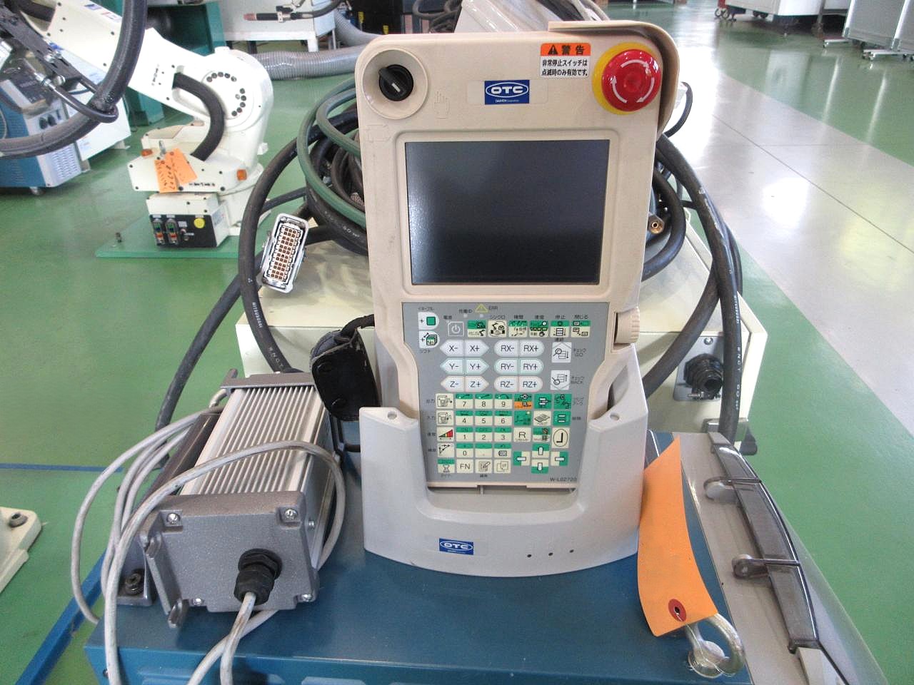 FD-V6Lのティーチングペンダント