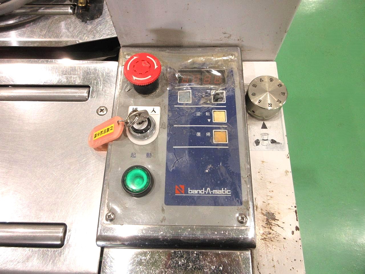 band-A-matic F11の操作盤